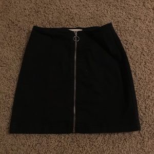 black pacsun skirt